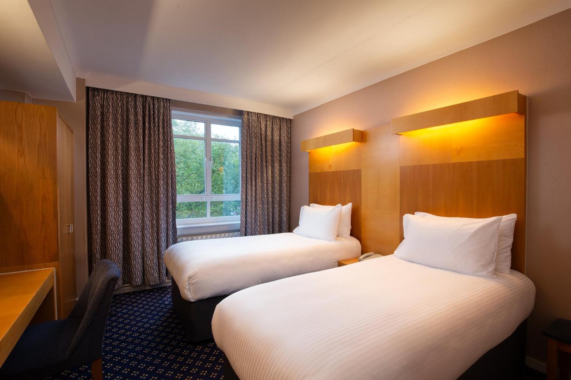 Tavistock Hotel London Bagian luar foto